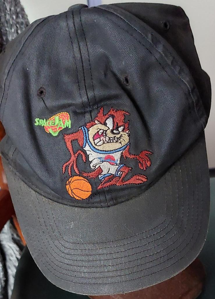 Diverse petten: Space Jam, Italia, ADO Den Haag & meer, Ophalen of Verzenden, Gedragen, One size fits all, Pet