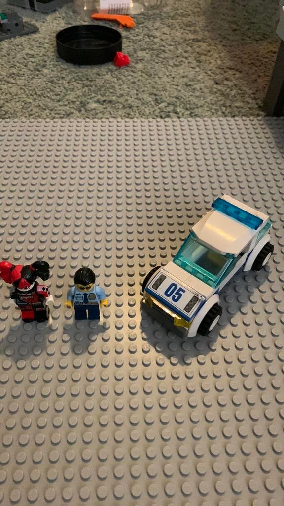 Lego politie auto met Harley Quinn, Ophalen of Verzenden, Gebruikt