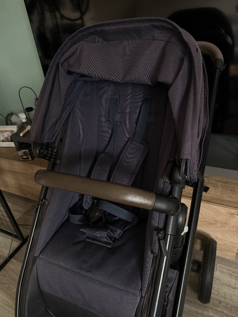 Dubatti One kinderwagen – reiswieg + zitje + Seat Reducer, Zo goed als nieuw, Combiwagen, Met reiswieg, Ophalen