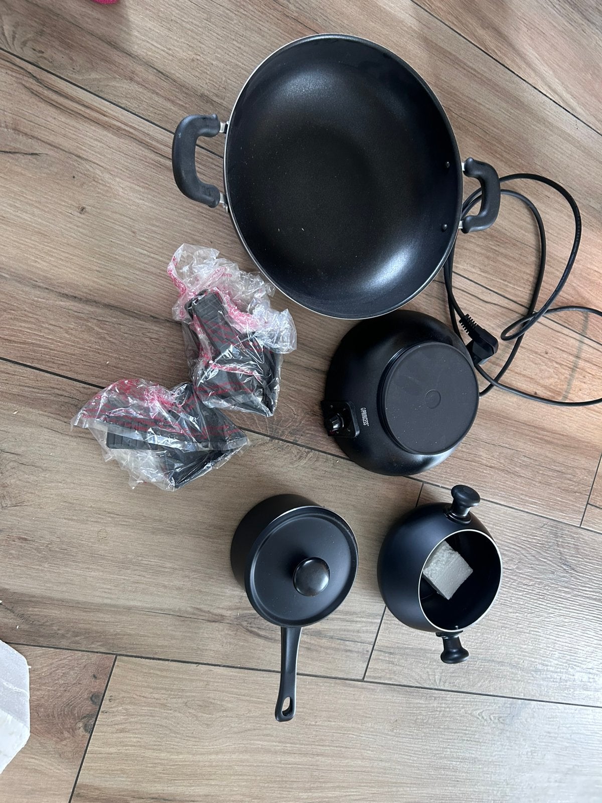 Elektrische wok-/fondue-/gourmetset Crivit, Huis en Inrichting, Keuken | Potten en Pannen, Ophalen of Verzenden, Zo goed als nieuw