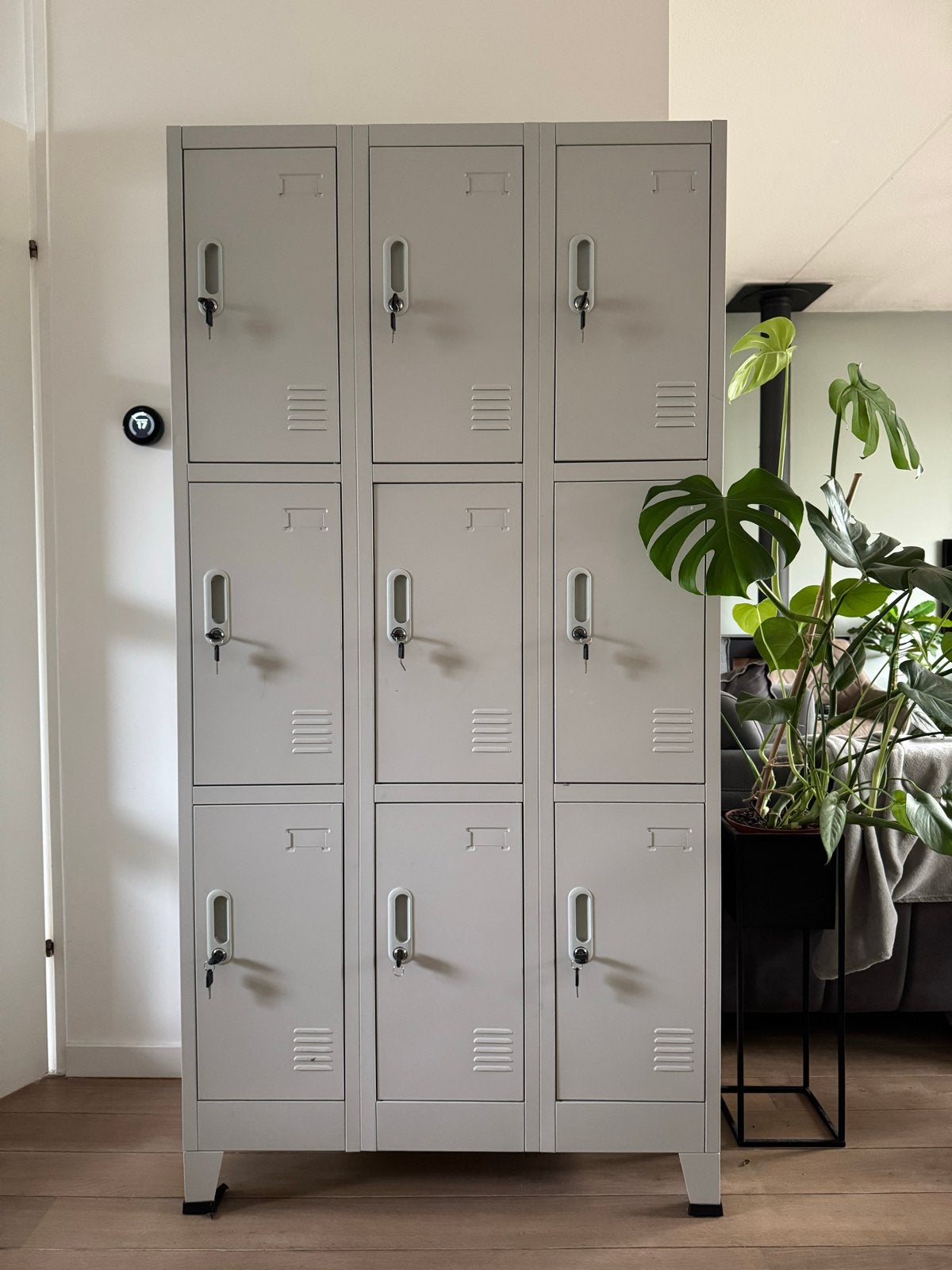 Metalen locker met 9 vakken - grijs, Huis en Inrichting, Ophalen, Gebruikt