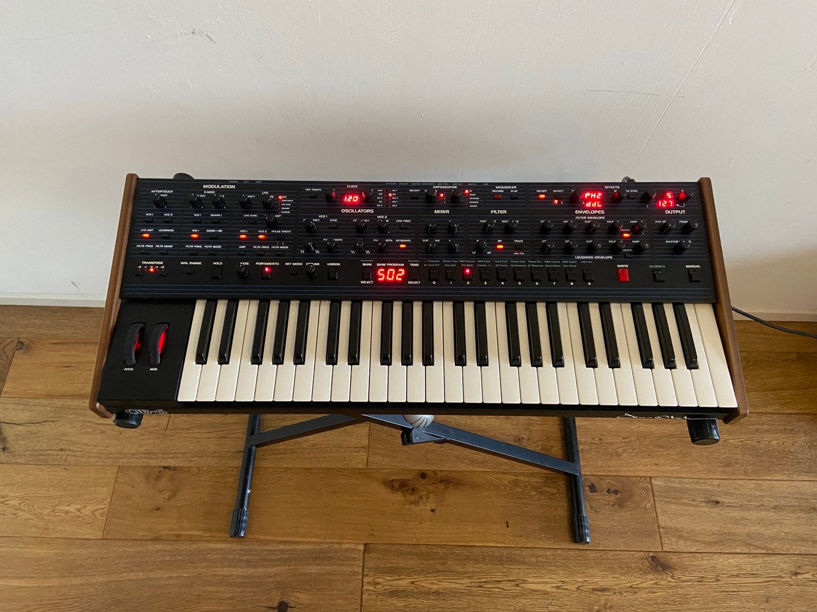 Sequential OB-6 Synthesizer, Muziek en Instrumenten, Ophalen, Zo goed als nieuw, Overige aantallen, Overige merken