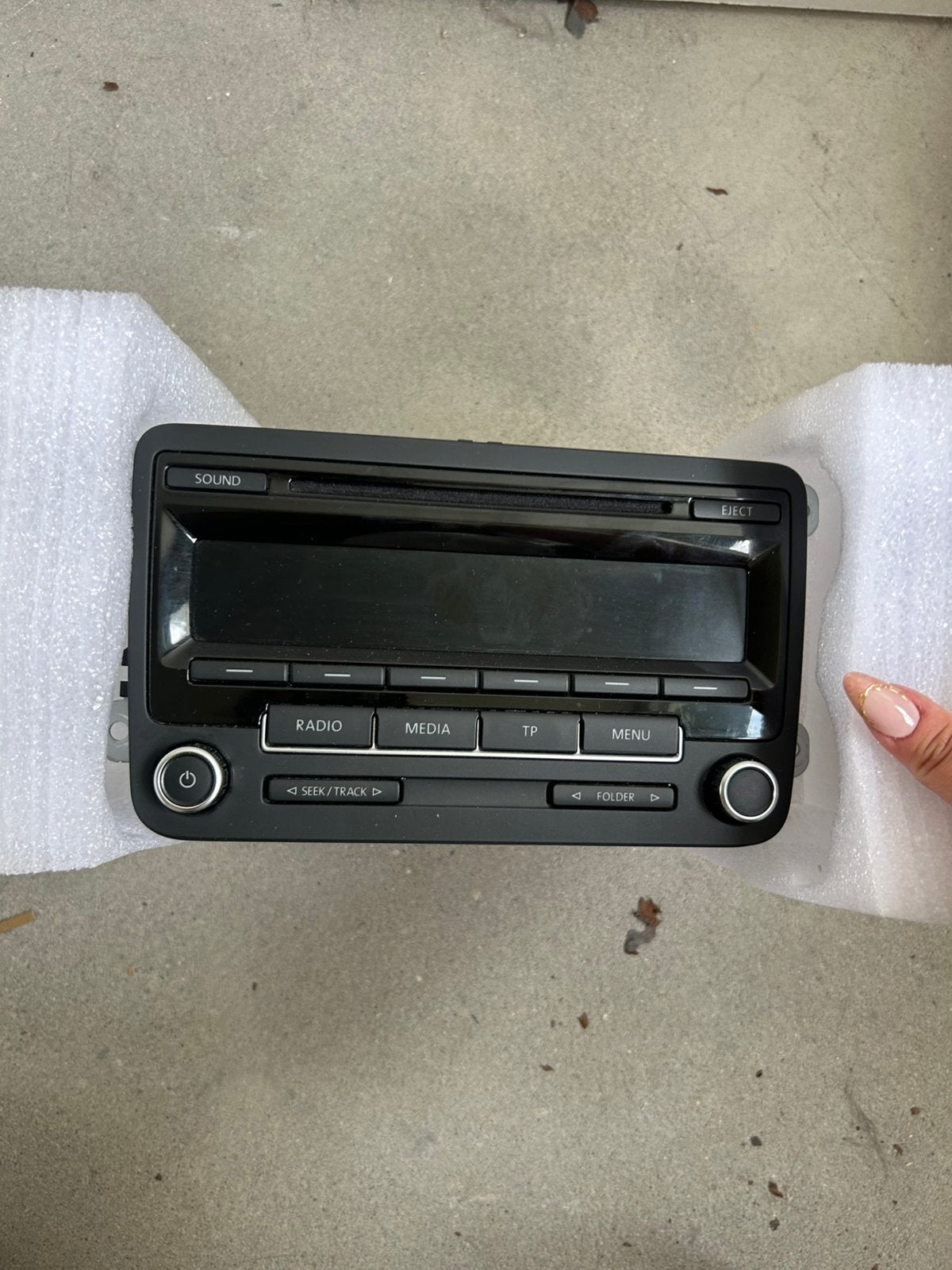 Volkswagen autoradio RCD 310, Verzenden, Zo goed als nieuw