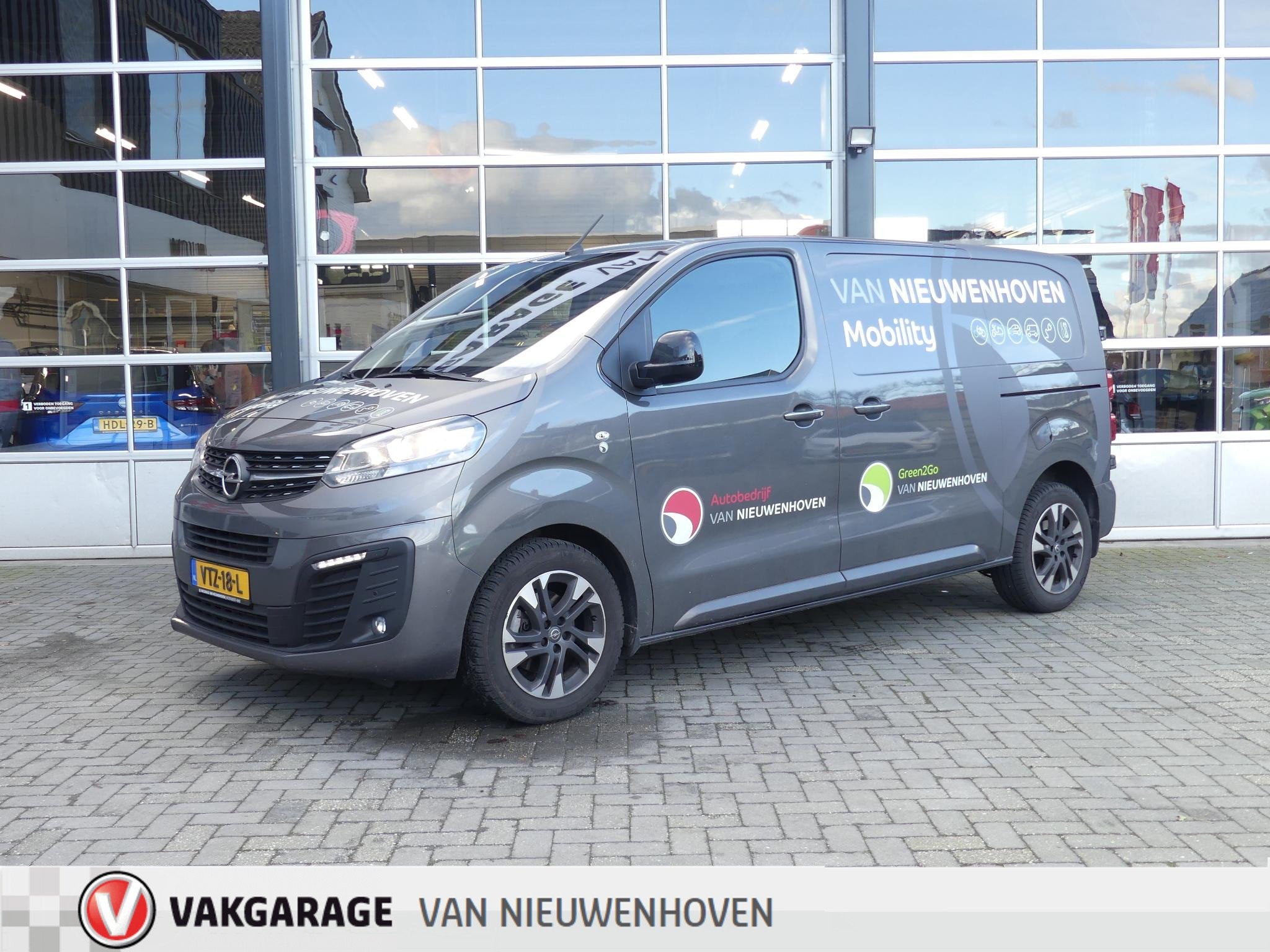 Opel Vivaro 2.0 CDTI 177pk Automaat L2H1 Innovation, Stof, Gebruikt, Euro 6, 4 cilinders