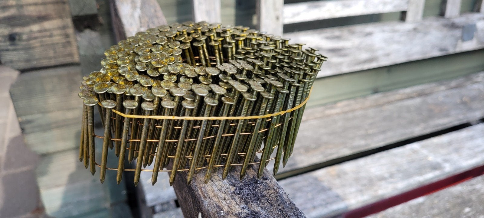 Spijkers op rol 19 rollen- Nieuwstaat, Ophalen of Verzenden, Nieuw, Minder dan 50 mm, Spijkers