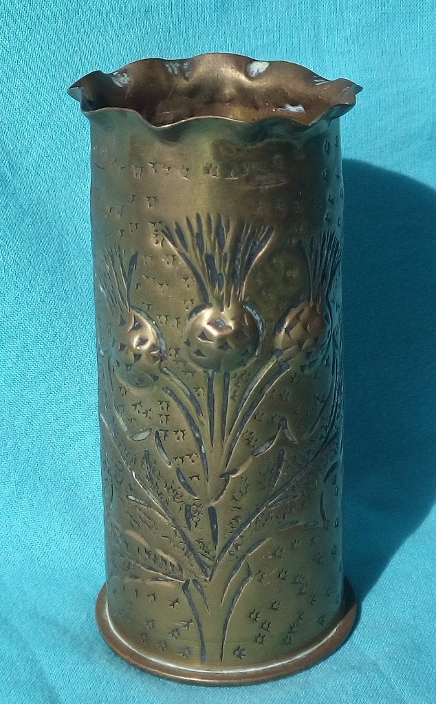 WWI 1916 TRENCH ART LOOPGRAVENKUNST SCHOTSE DISTELS, Verzamelen, Verzenden, Landmacht, Nederland, Hulzen of Bodemvondsten