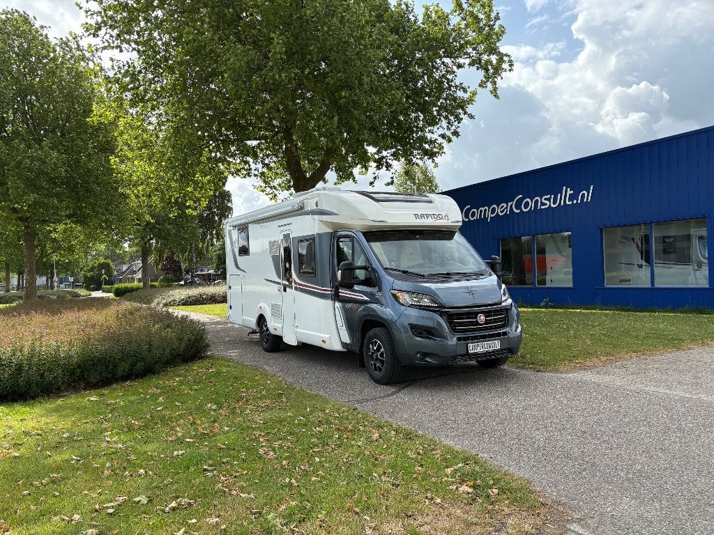 Rapido 696F 55 Edition queensbed hefbed leer, Ringverwarming, Fiat, Bedrijf, Half-integraal
