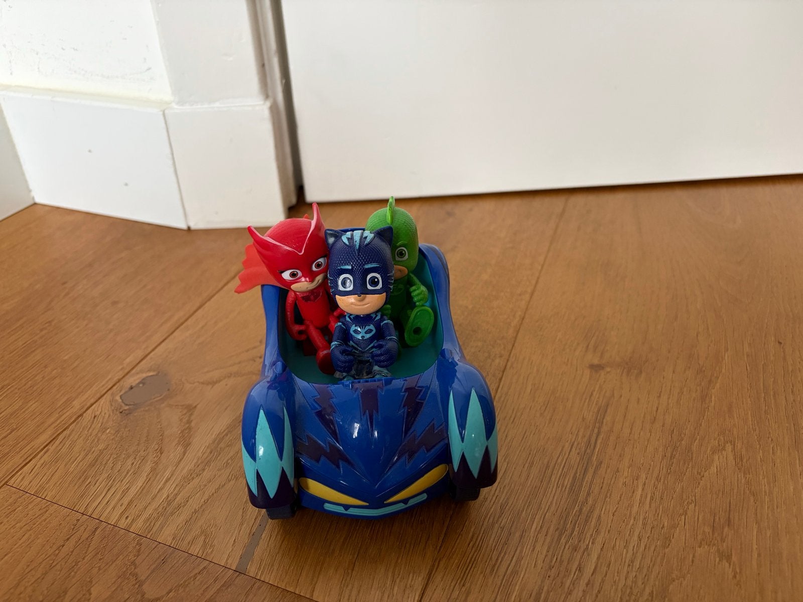 PJ Masks voertuigen met figuren - set van 2, Ophalen of Verzenden, Gebruikt