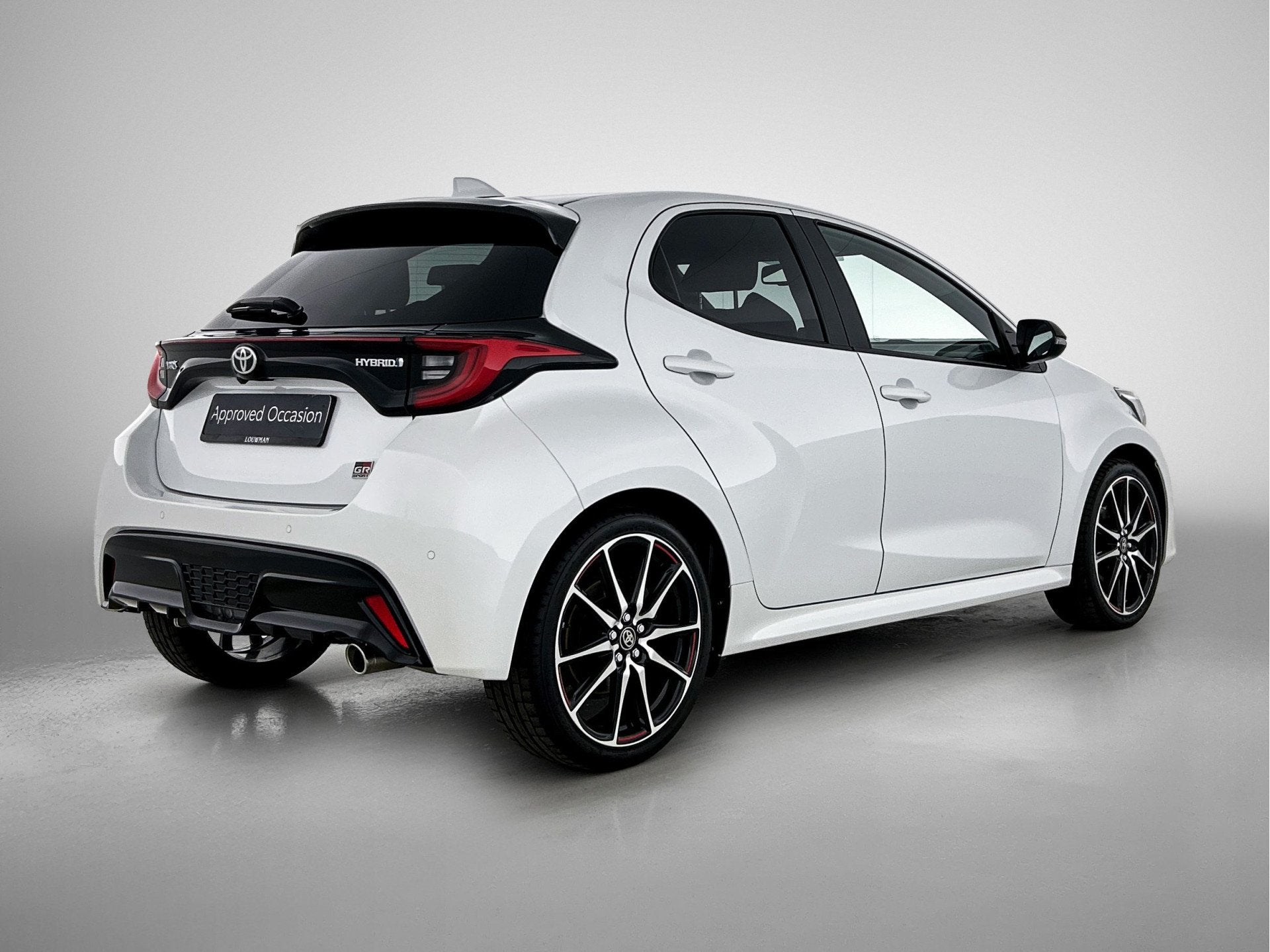 Toyota Yaris 1.5 Hybrid GR Sport | JBL | Head-up Display | D, 450 kg, Gebruikt, 1490 cc, Hybride Elektrisch/Benzine