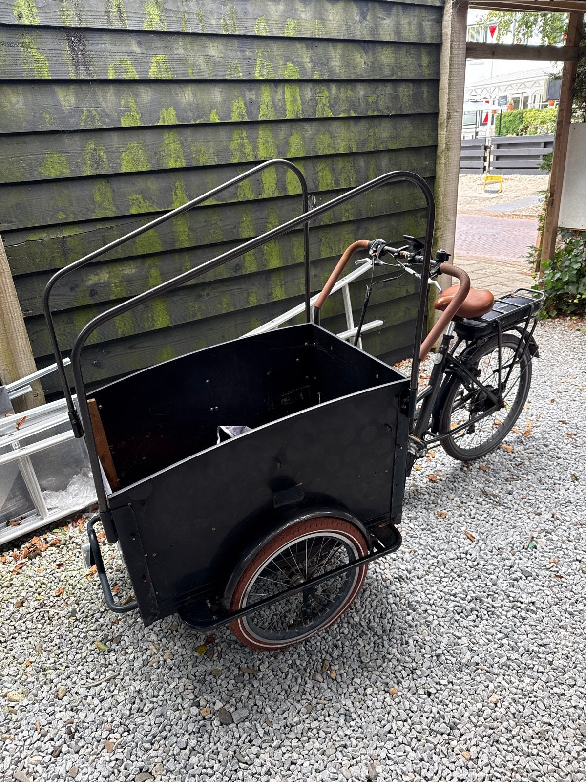 Elektrische Bakfiets met kap - voor kinderen of goederen, Gebruikt, Trommelrem, Ophalen, Overige merken