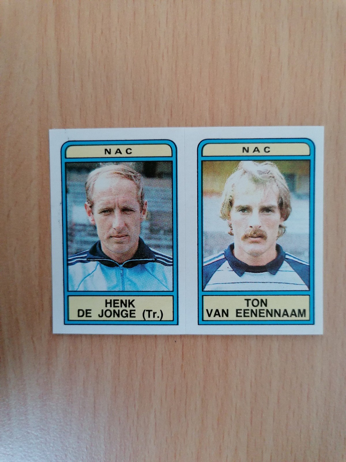 Panini Voetbal 84 #379 De Jonge en van Eenennaam., Ophalen of Verzenden, Zo goed als nieuw, Sticker