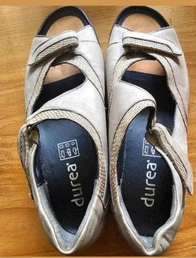 Comfortabele en stijlvolle beige Durea E 7 41
sandalen., Kleding | Dames, Schoenen, Durea, Beige, Zo goed als nieuw, Sandalen of Muiltjes