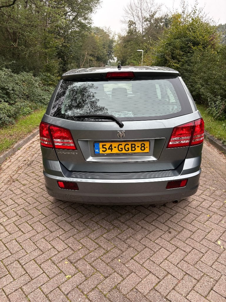 Dodge Journey 2.4 5P 2008 Grijs, Auto's, Dealer onderhouden, 4 cilinders, Bedrijf, Handgeschakeld