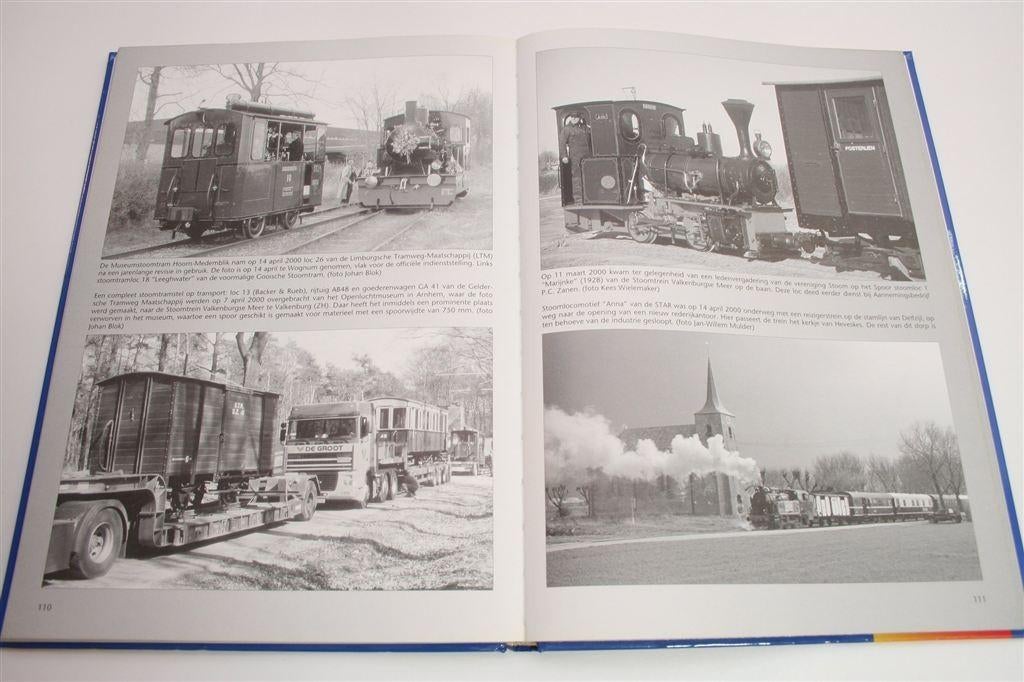 Spoor & Trein — Het Grote Spoorweg-jaarboek [Editie 2001], Tram, N.v.t., Ophalen of Verzenden, Zo goed als nieuw