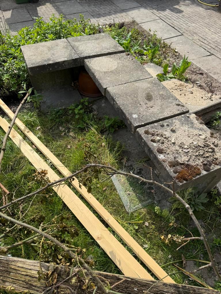 Betonnen stapelblokken / bankje gratis, Ophalen, Zo goed als nieuw, Minder dan 100 cm, Minder dan 25 cm