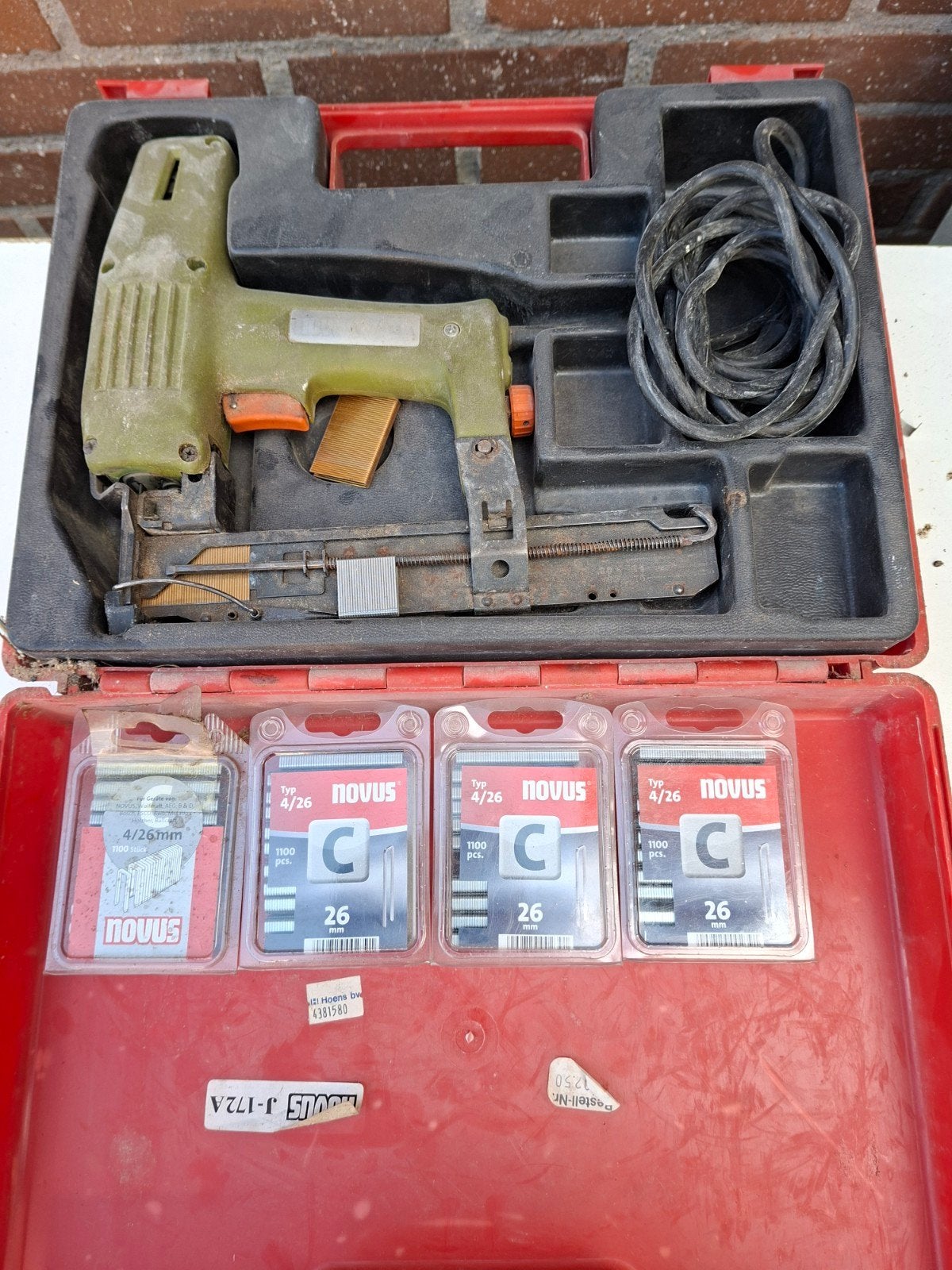 Novus Tacker J-172 A met nieten, Ophalen, Gebruikt, Tacker/nietmachine, Overige merken