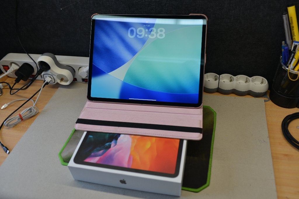 Zeer nette Ipad pro 12,9 Wifi + Cellular  256Gb, Computers en Software, Apple iPads, Zo goed als nieuw, Apple iPad, 12 inch, 256 GB