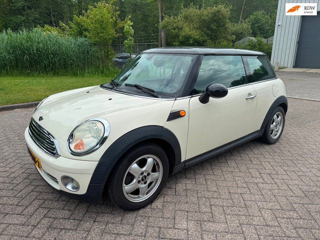 Mini Mini 1.6 Cooper PARKEERSENSOR CLIMA REGENSENSOR, Auto's, Mini, Voorwielaandrijving, Stof, Gebruikt, 750 kg