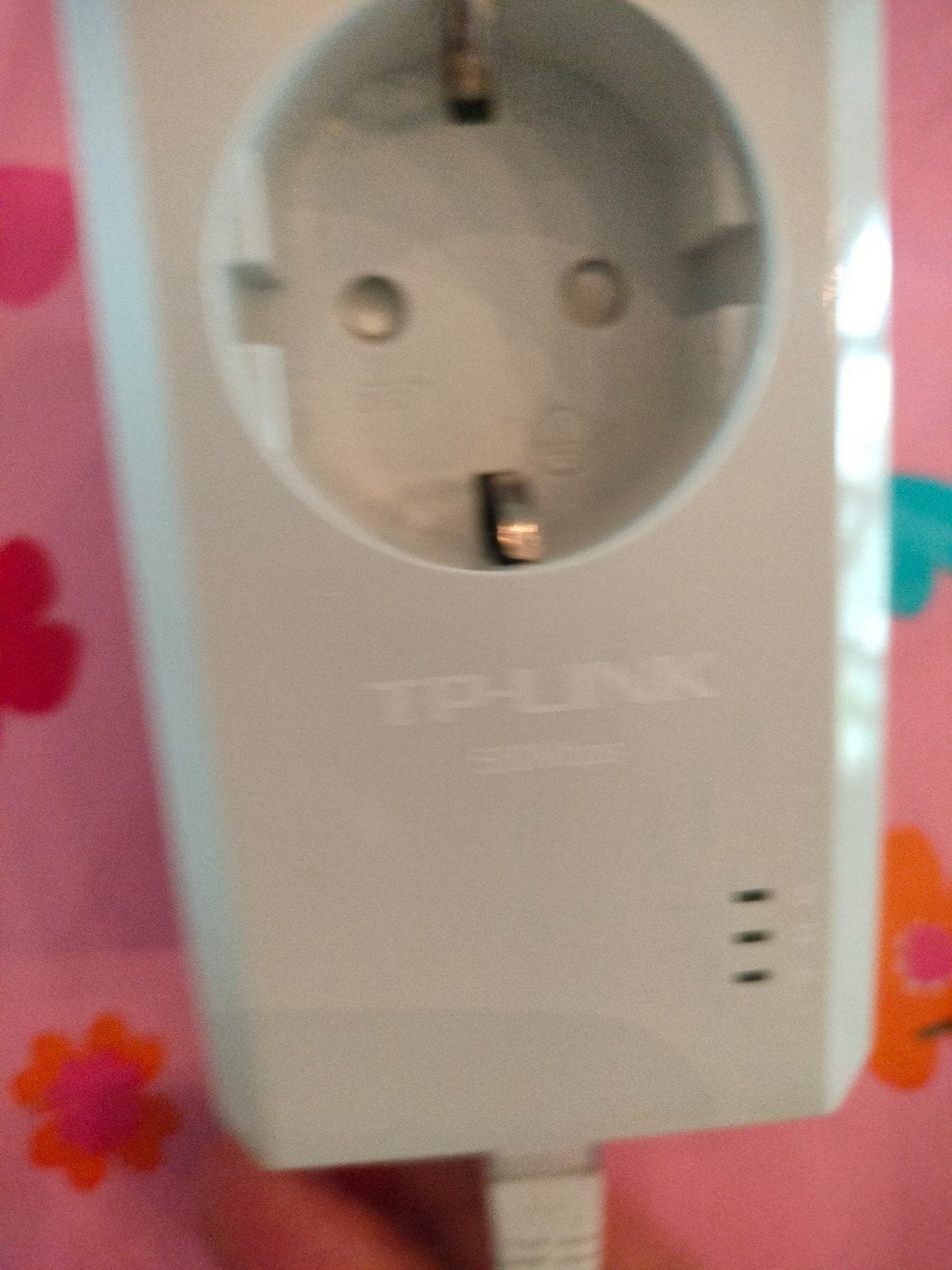Powerline AV500 adapter met geïntegreerd stopcontact, Ophalen of Verzenden, Zo goed als nieuw, Tp link