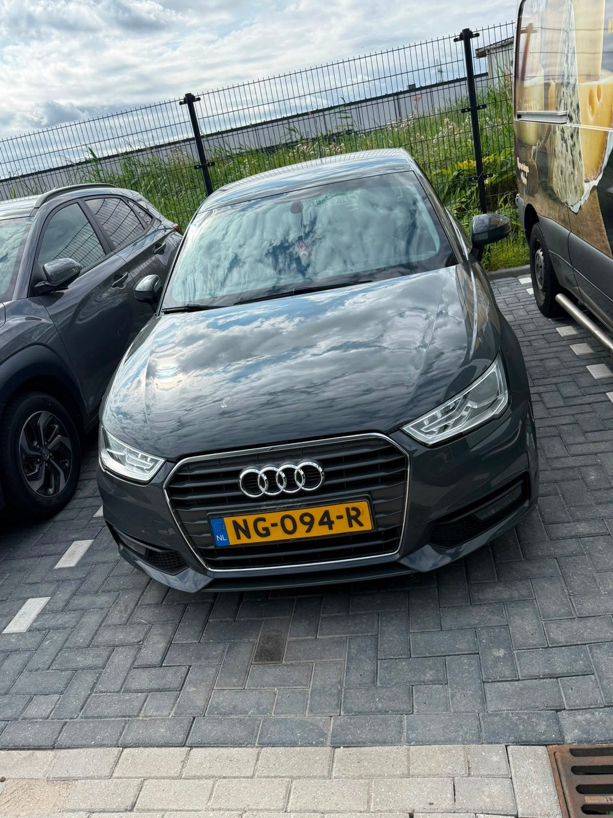 Audi A1 1.0 Tfsi 70KW Sportback S-tr 2016 Grijs, Auto's, Audi, A1, Bedrijf, 1065 kg, 999 cc