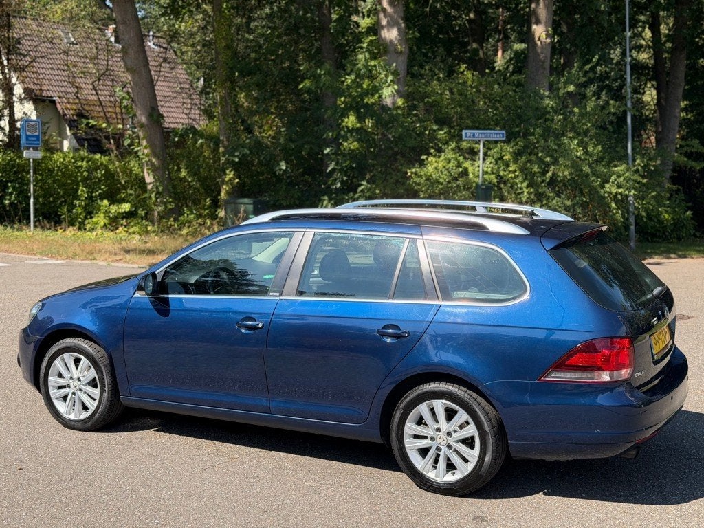 Volkswagen GOLF 1.2 TSI STYLE - Airco - Cruise - APK 08-27 !, Auto's, Euro 5, Gebruikt, 4 cilinders, Blauw