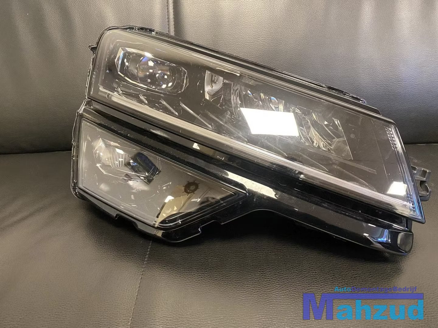 2020 SKODA KODIAQ Rechts koplamp 7P5941591AJ 57D941016D, Auto-onderdelen, Verlichting, Skoda, Skoda Auto a.s., Gebruikt, Infoline@skoda-auto.cz