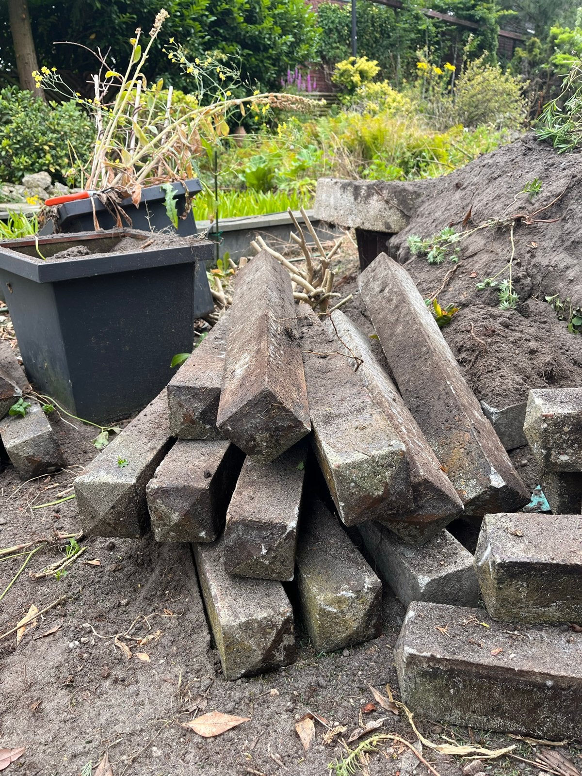Betonnen paaltjes voor tuin en border, Ophalen, Gebruikt, Blok, Minder dan 25 cm