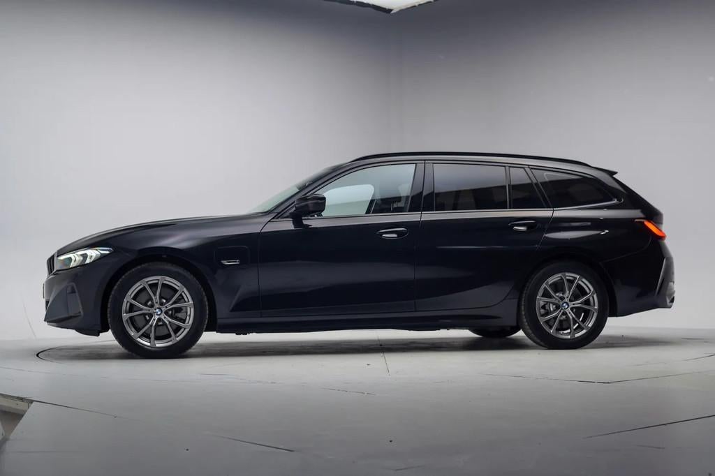 BMW 3 Serie Touring 320e High Executive Sport Aut. [ Leder S, Automaat, 1998 cc, 1800 kg, Gebruikt
