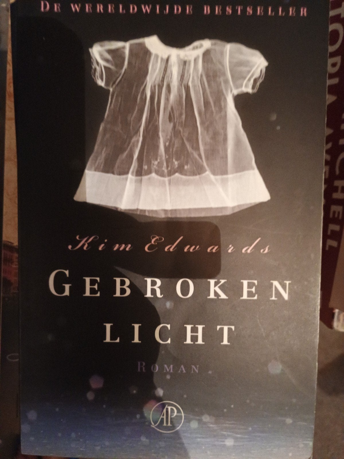 Kim Edwards - Gebroken licht, Ophalen of Verzenden, Zo goed als nieuw, Kim Edwards