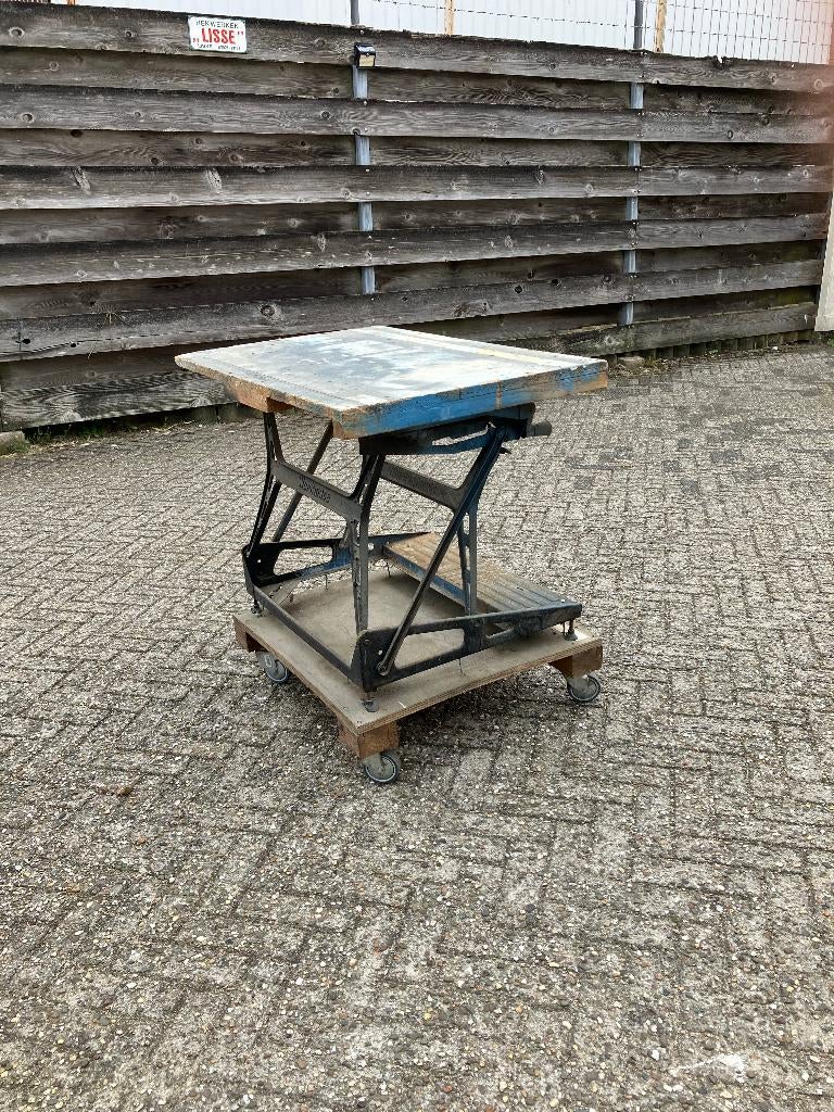 Gebruikte workmate te koop, Doe-het-zelf en Verbouw, Werkbanken, Ophalen, Gebruikt, Minder dan 70 cm
