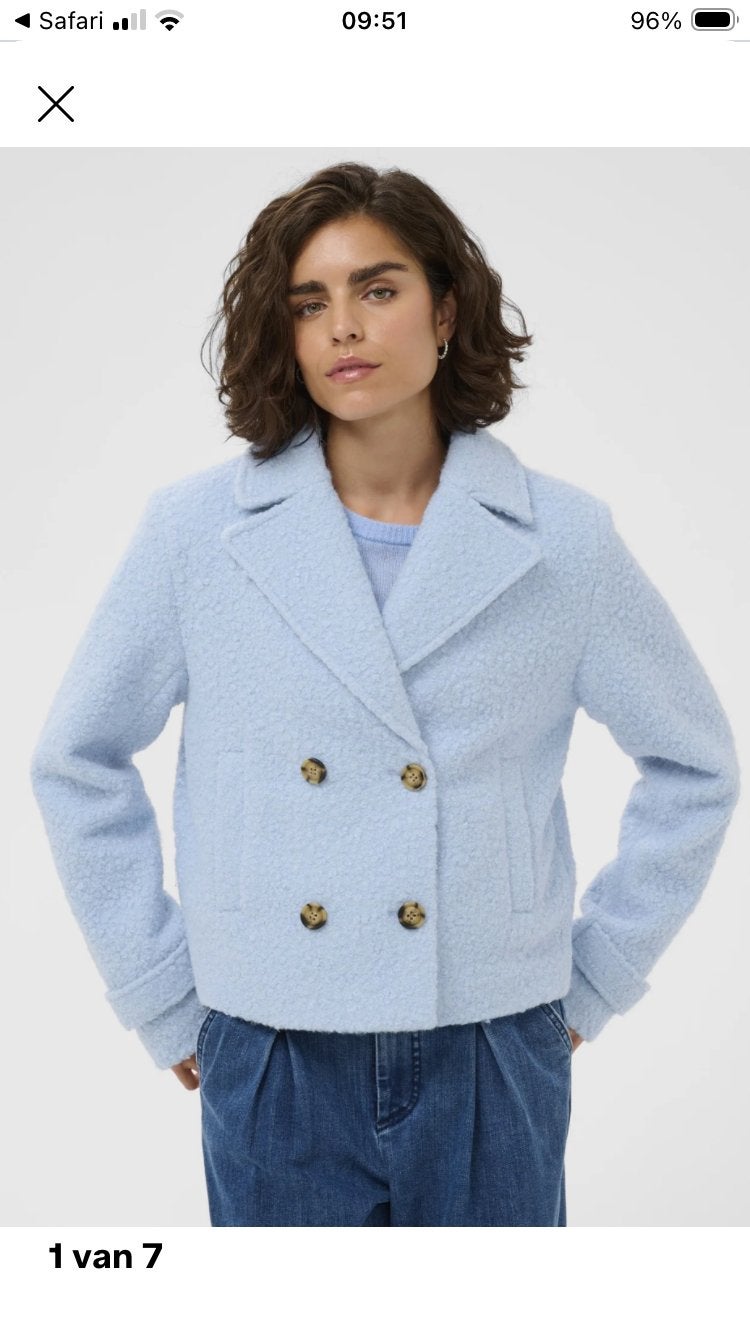 Kaffe lichtblauwe korte jas met dubbele knopenrij mt. 38, Kleding | Dames, Ophalen of Verzenden, Zo goed als nieuw, Maat 38/40 (M)