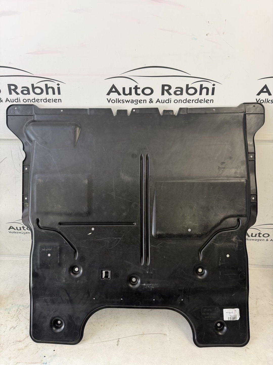 VW Polo 2G Bodemplaat bescherming plaat onder 2Q0825236, Gebruikt, -, -, Ophalen of Verzenden