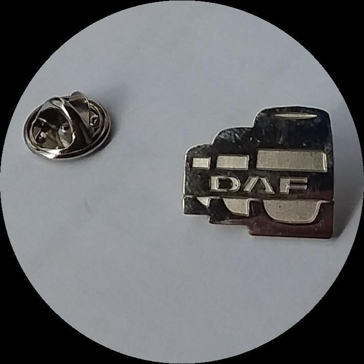 DAF trucks pin, 3 x Daf, Verzamelen, Ophalen of Verzenden, Zo goed als nieuw, Transport, Speldje of Pin