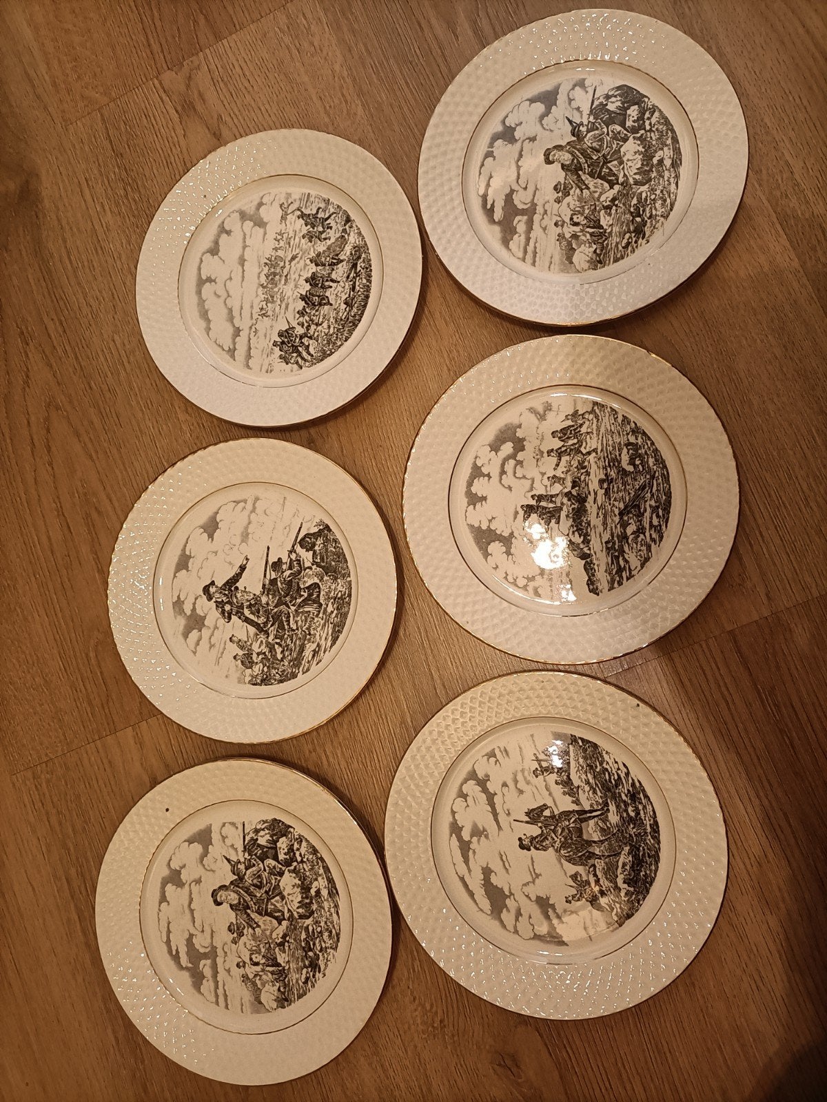 Set van 6 antieke borden Société Céramique Maastricht, Ophalen