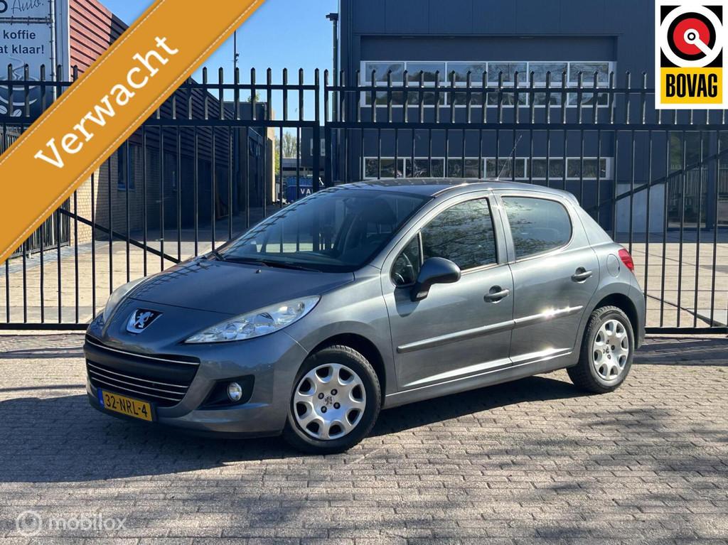 Peugeot 207 1.4 VTi Style | Van 1e eigenaar | Nette auto!, Voorwielaandrijving, Euro 5, Stof, Zwart