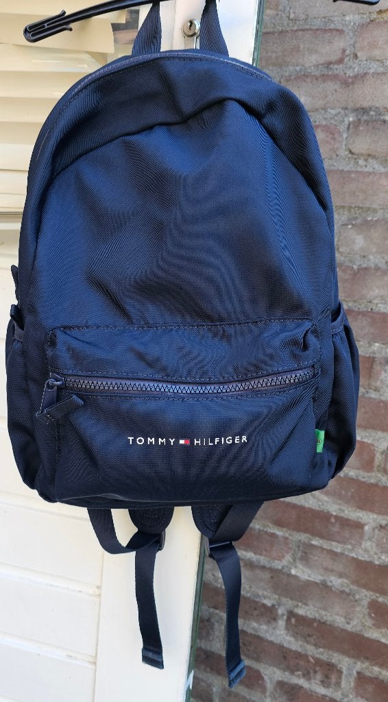 Tommy hilfiger rugtas, Ophalen of Verzenden, Gebruikt, Overige merken, 30 tot 45 cm