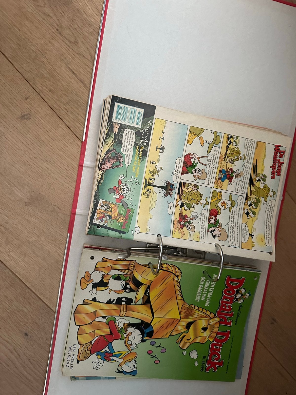 Donald Duck compleet seizoen 1995 in map, Complete serie of reeks, Ophalen of Verzenden, Gelezen