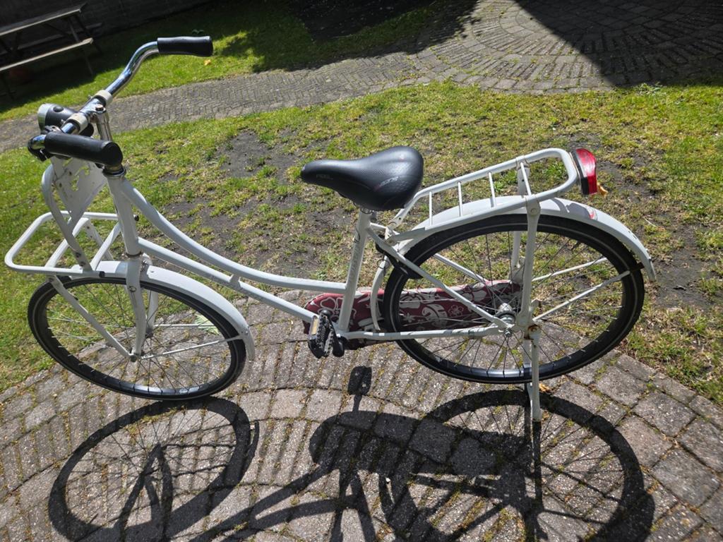 Gebruikte meisjesfiets 24 inch, Fietsen en Brommers, Fietsen | Dames | Damesfietsen, Minder dan 47 cm, Ophalen, Gebruikt, Overige merken
