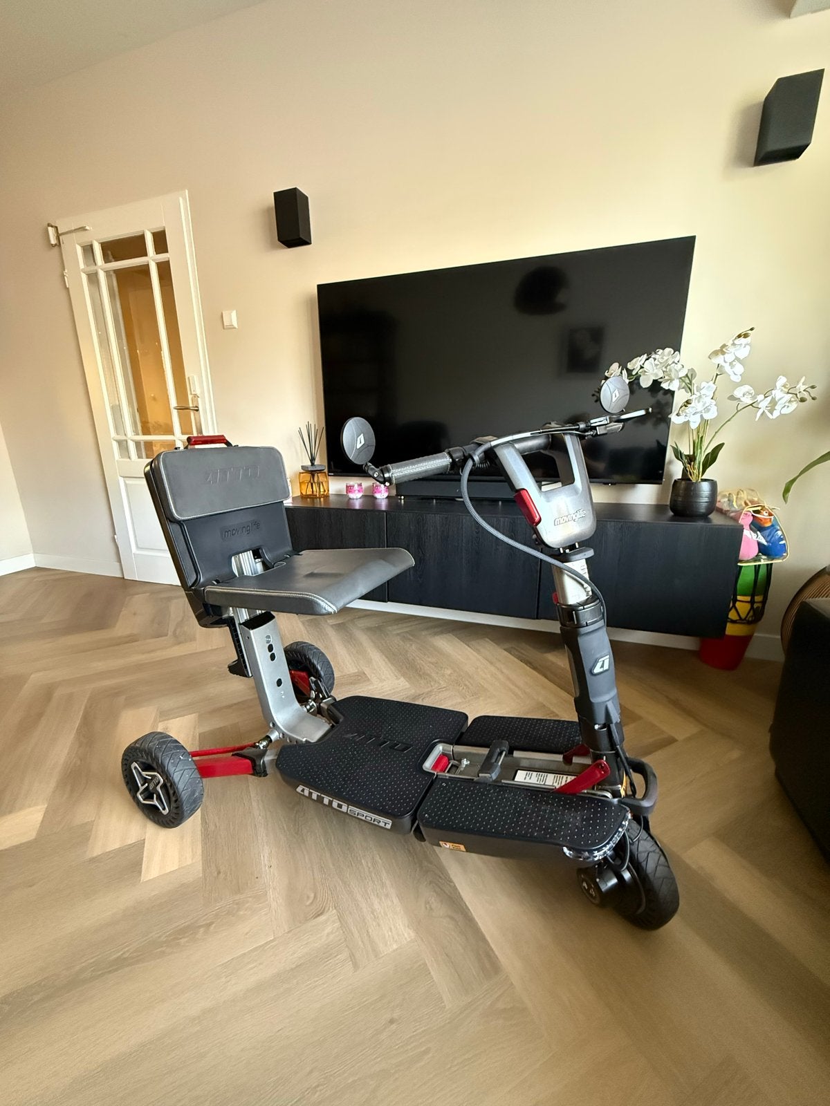 ATTO Sport scootmobiel – slechts 32 km + 2 accu’s, Ophalen, Zo goed als nieuw
