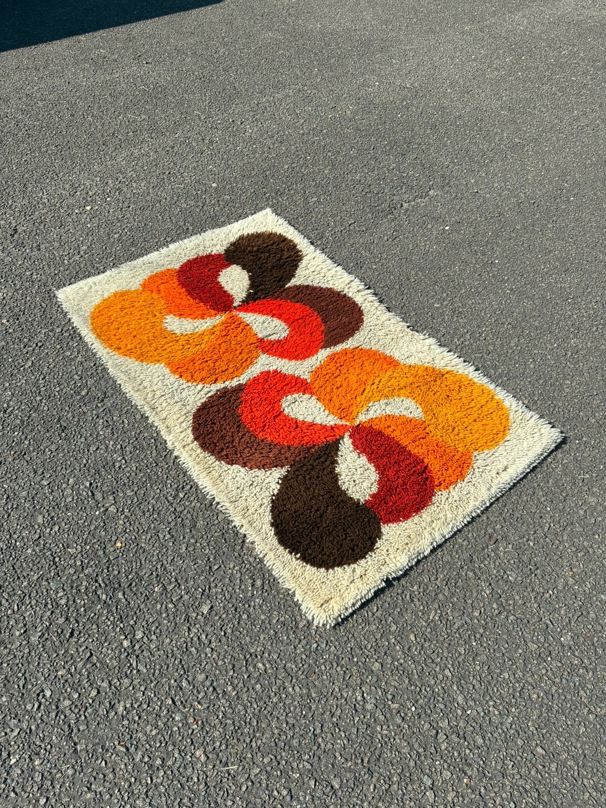 Vintage Desso tapijt space age shaggy, Huis en Inrichting, Stoffering | Tapijten en Kleden, Gebruikt, 100 tot 150 cm, Verzenden
