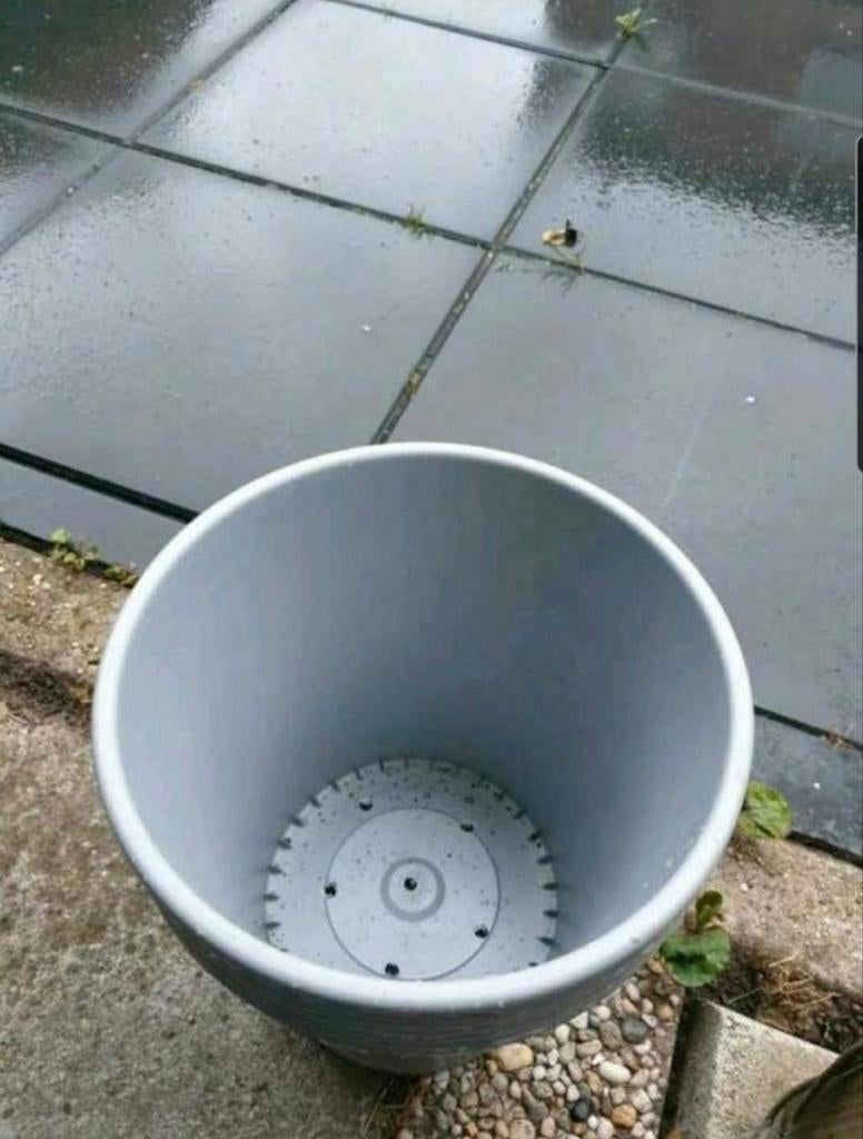 Bloempotten, Bloembakken plastic, diameter 26cm hoogte 26cm, Ophalen, Rond, Kunststof, Minder dan 30 cm