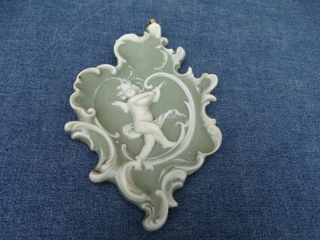 Schafer & Vater, Duits jasperware plaquette, plak engeltje, Antiek en Kunst, Ophalen of Verzenden