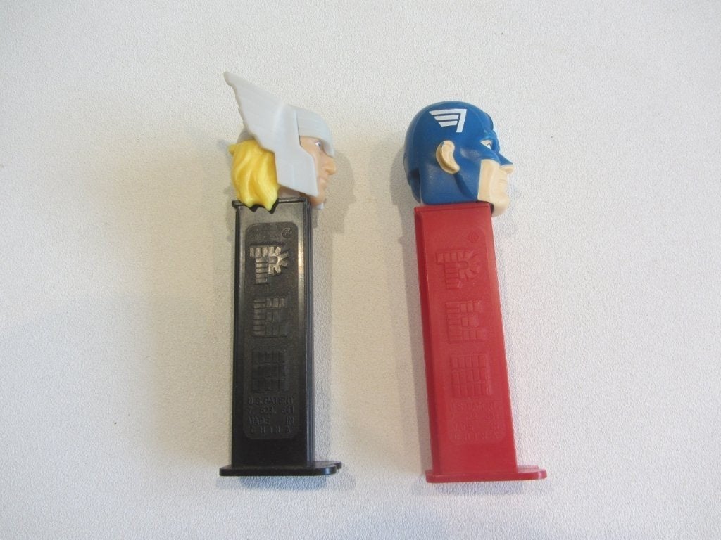 PEZ Marvel Super Helden Pez Houder captain america en Thor, Ophalen of Verzenden, Gebruikt