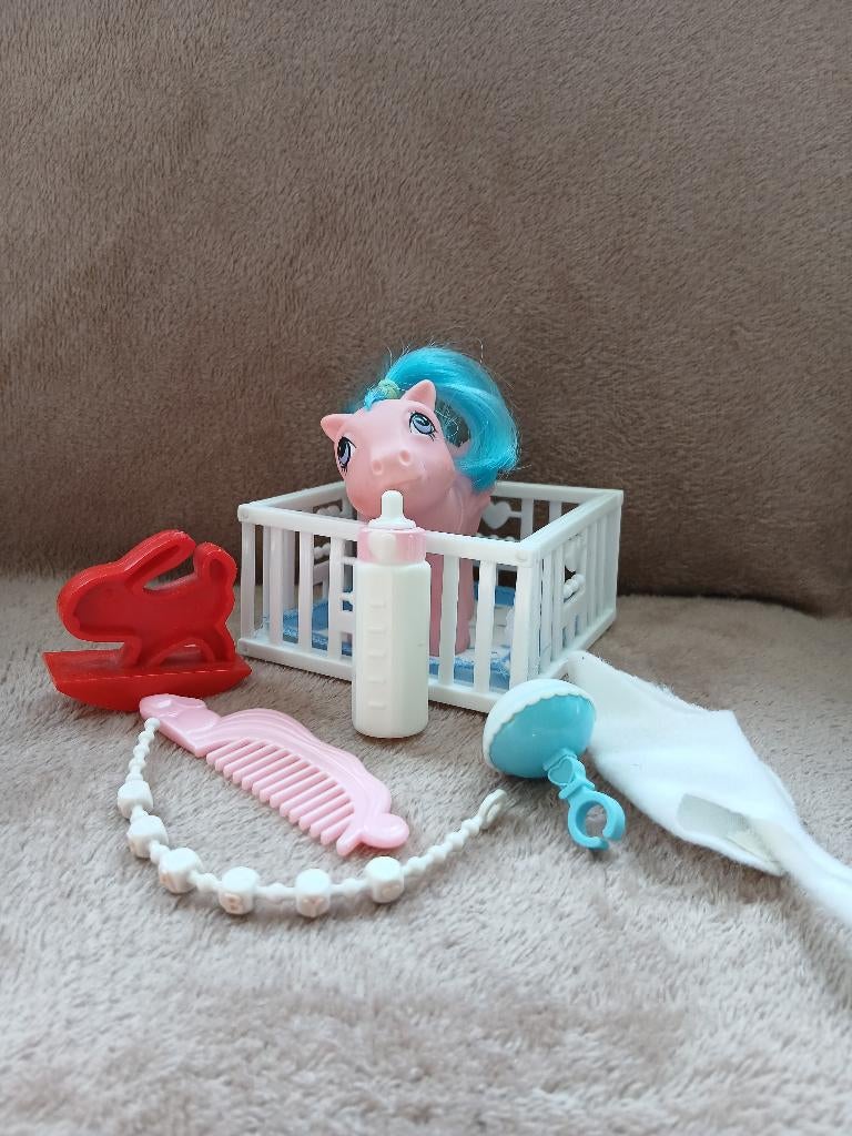 My Little Pony Baby Firefly met box, Ophalen of Verzenden, Zo goed als nieuw