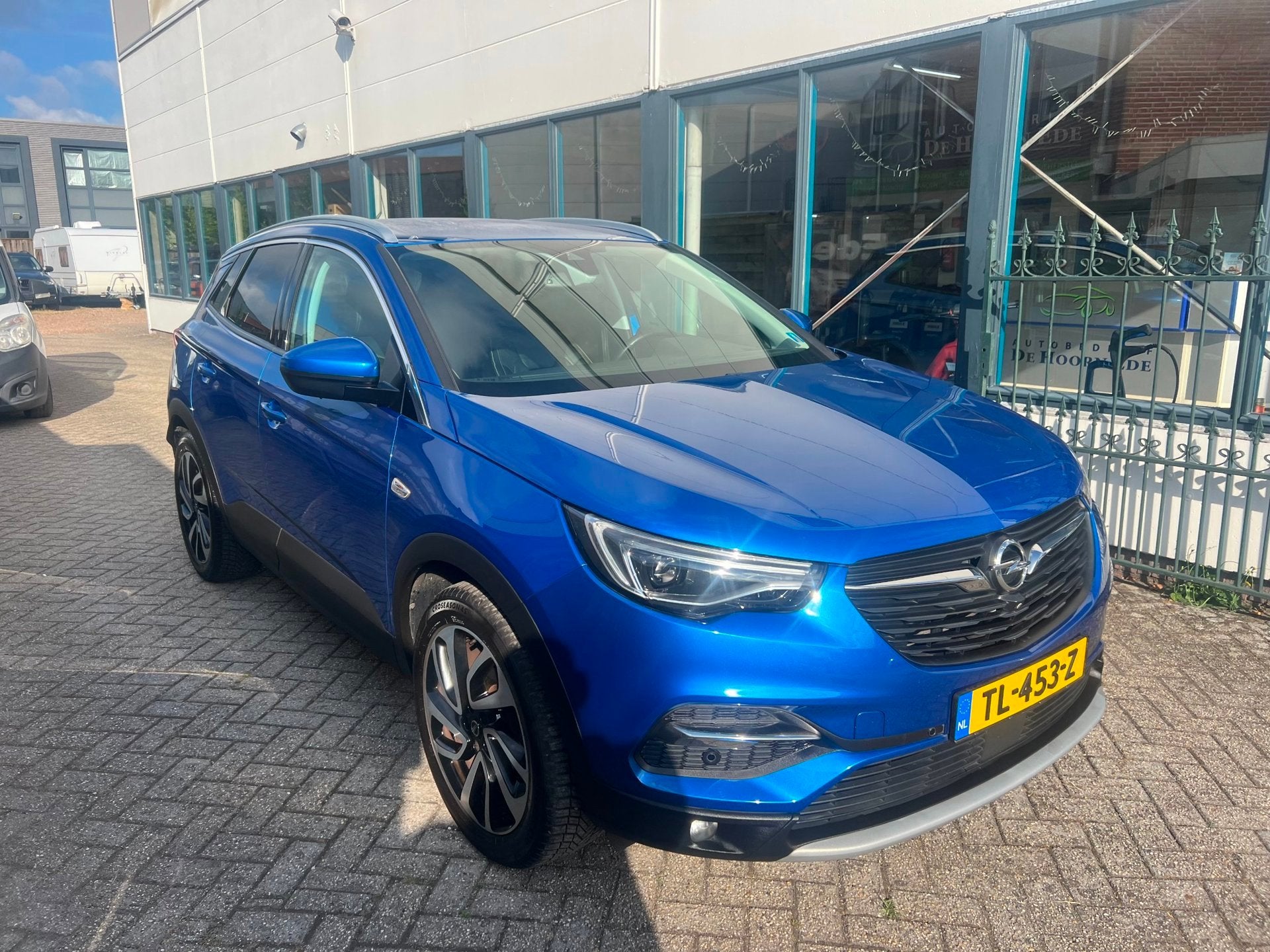 Opel Grandland X 1.2 Turbo VOL SPORTLEER STOELKOELING ECC AI, Auto's, Opel, Voorwielaandrijving, Gebruikt, 1199 cc, Blauw