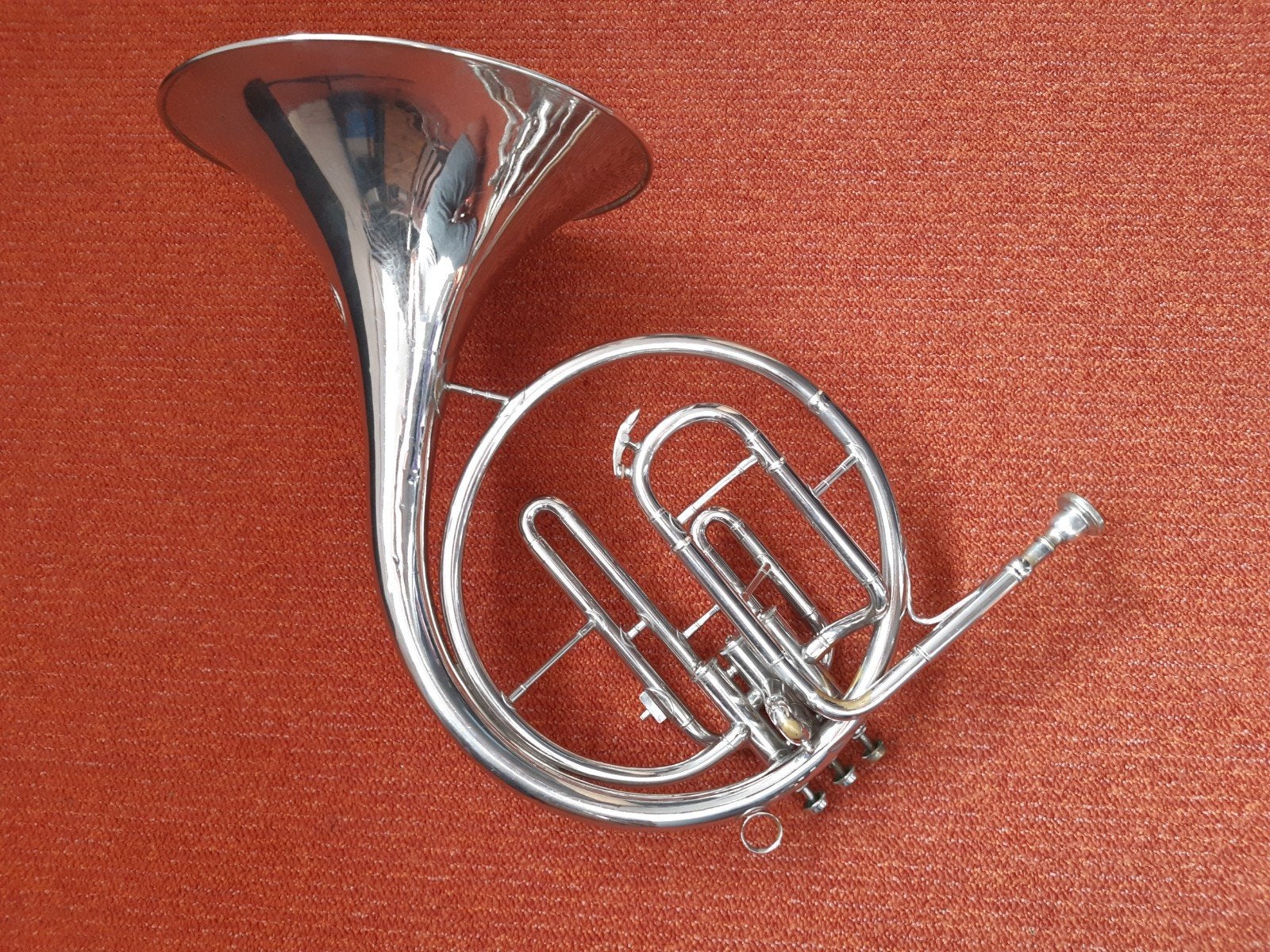 Vintage F-hoorn C. Mahillon Brussel (1961) met koffer, Muziek en Instrumenten, Blaasinstrumenten | Trompetten, Ophalen, Gebruikt