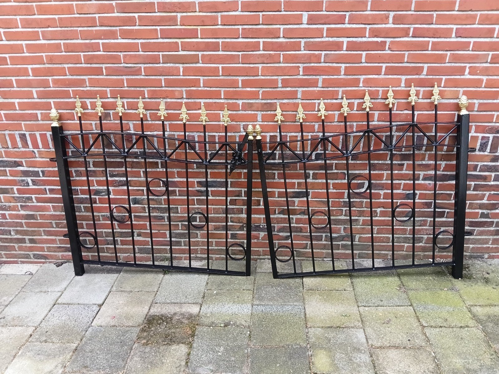Smeedijzeren Hek / Inrijpoort, Ophalen, 100 tot 150 cm, Zo goed als nieuw, IJzer