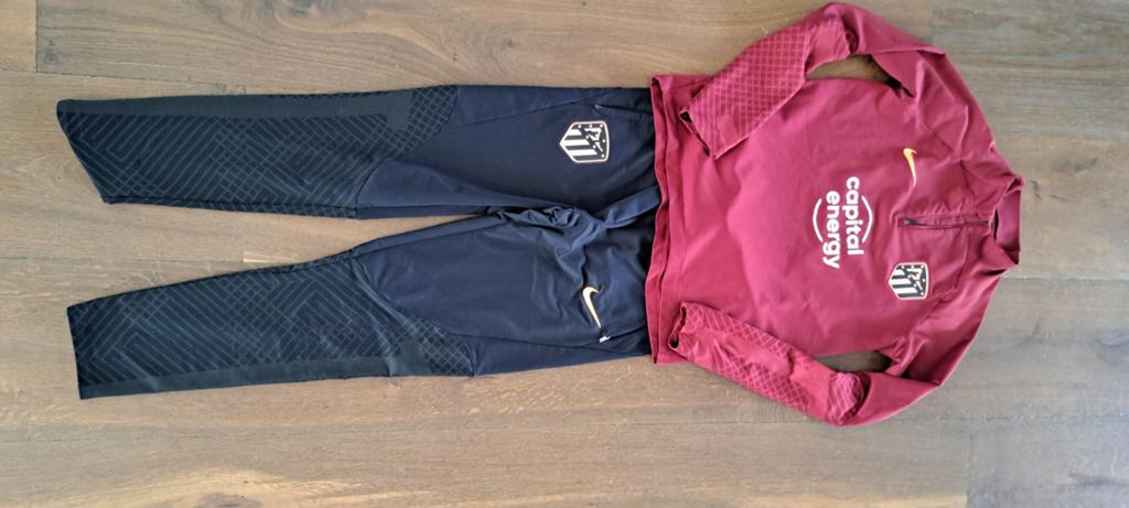 Atletico Madrid trainingspak maat 147-158, Nike, Overige maten, Ophalen of Verzenden, Voetbal