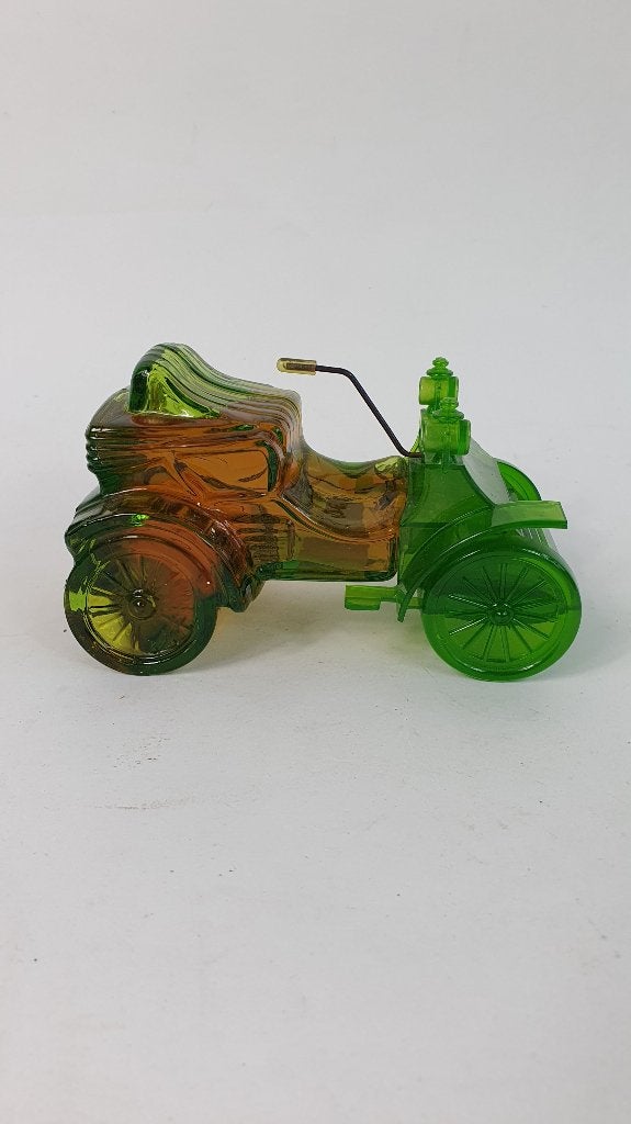 Avon Veteran Car 1902, vintage parfumfles, vol! 8B7, Verzamelen, Tweedehands verkoop, Tweedehands verkoop, Gebruikt, Miniatuur