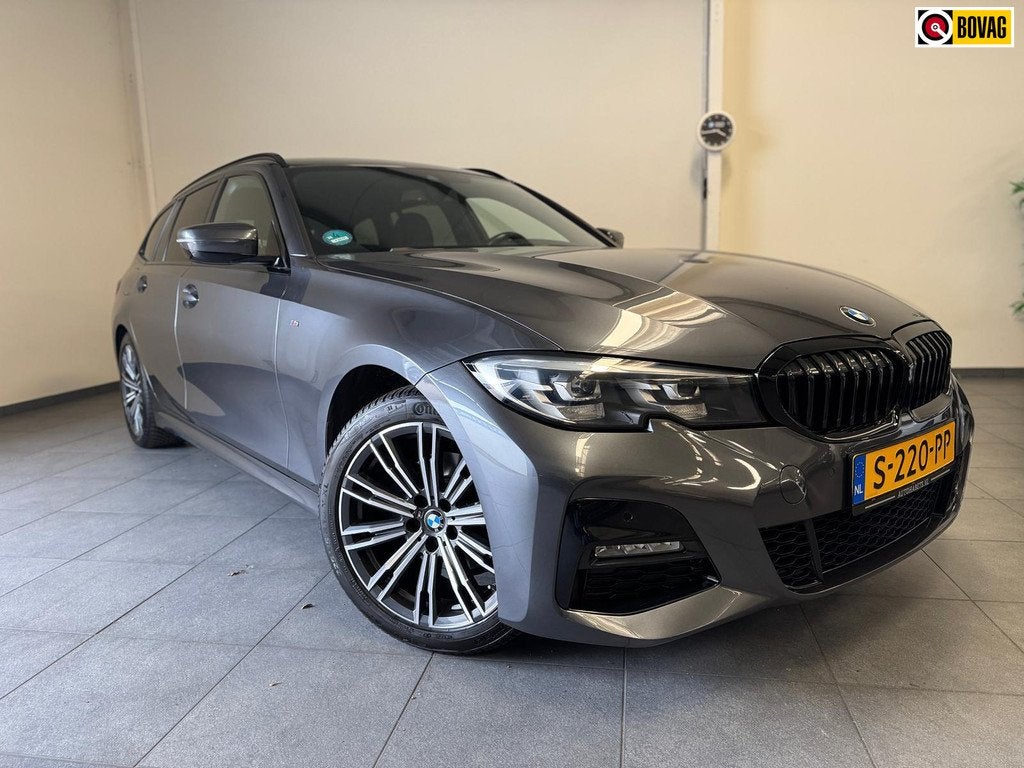 BMW 3-serie Touring 320i M sport pakket - M shadowline - Bus, Automaat, 1998 cc, Gebruikt, Zwart